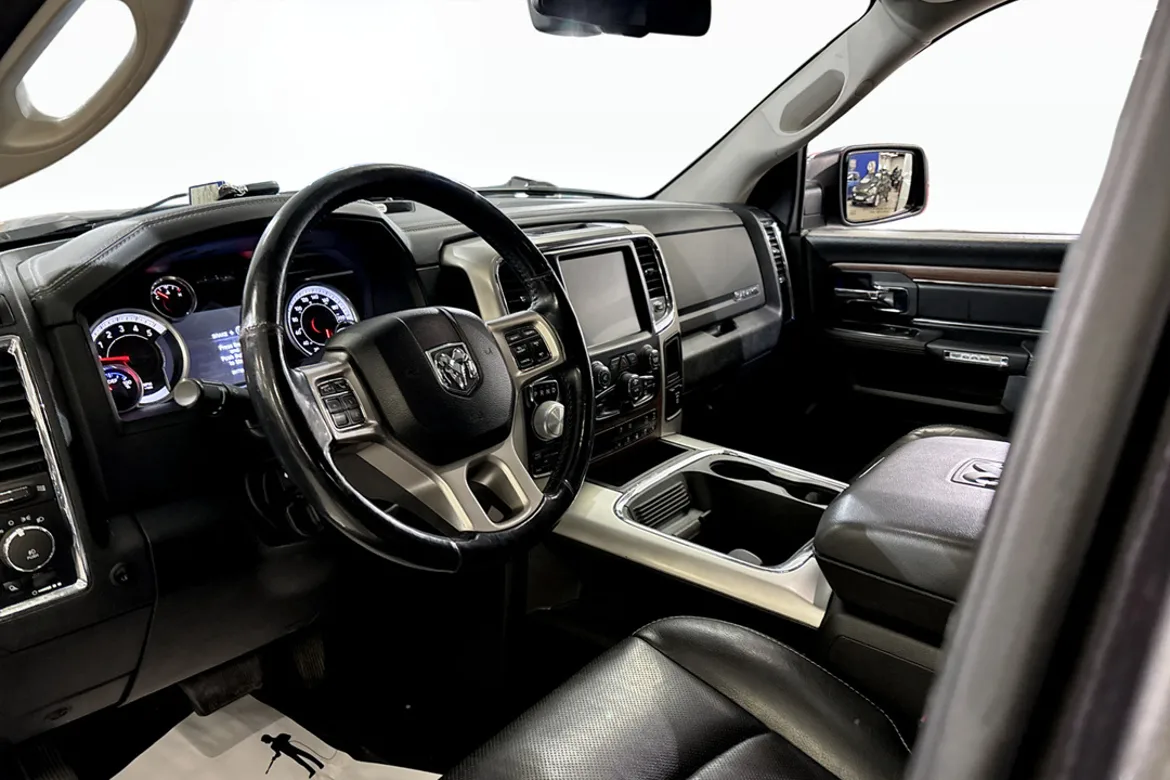 RAM 1500 Crew Cab