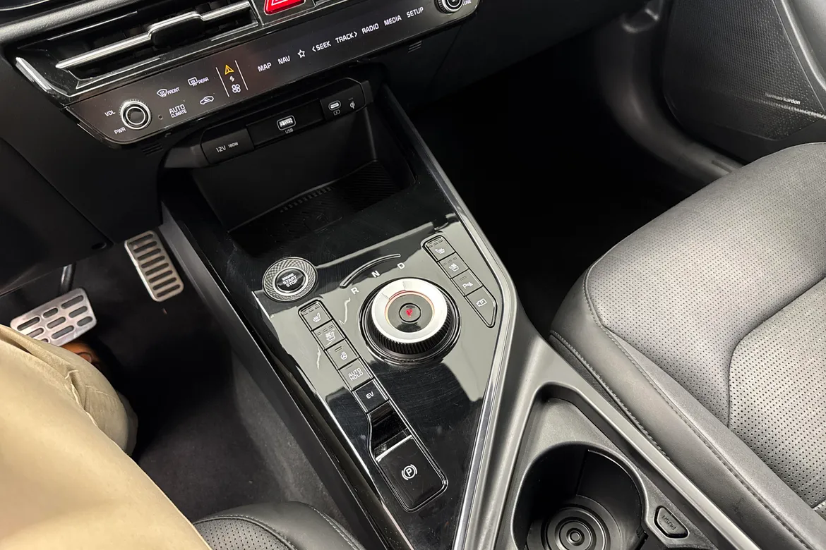 picture of a car