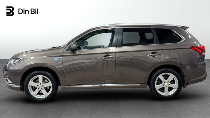 Bild 2 av Mitsubishi Outlander PHEV 224 hk CVT inkl. Vinterhjul