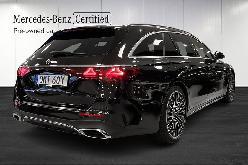 Bild 3 av Mercedes-Benz E 300 T e AMG Line Superscreen Drag 360 Rattvärme