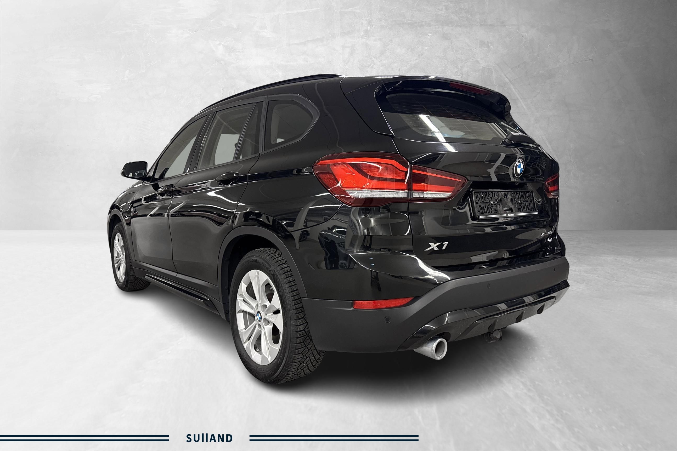 Thumnail bilde 2 av BMW X1 xDrive25e