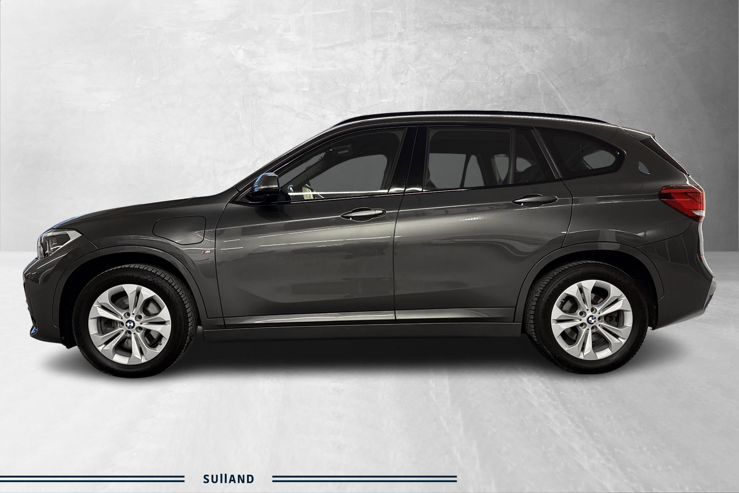 Thumnail bilde 1 av BMW X1 xDrive25e