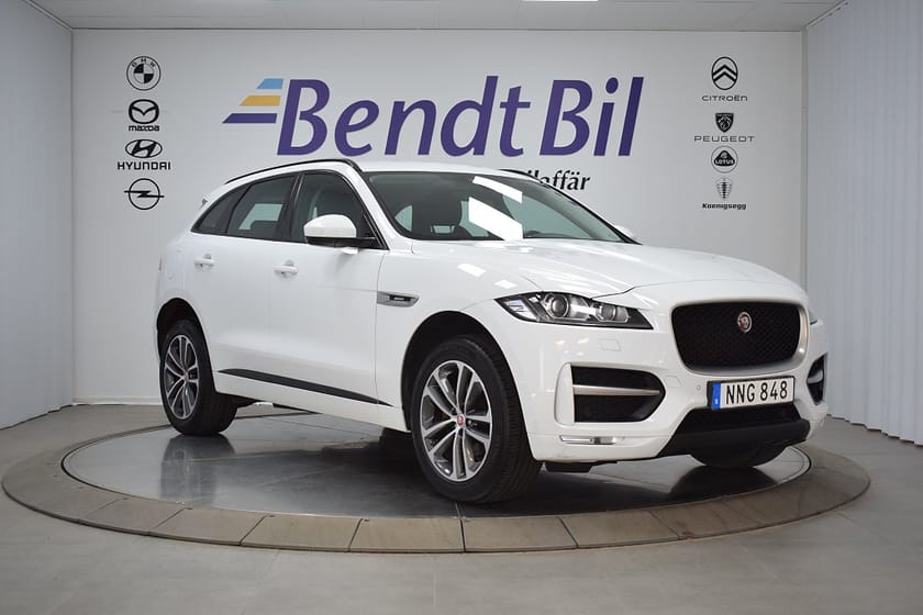 Bild 1 av Jaguar F-Pace 20d AWD R-Sport 180Hk / Apple Carplay