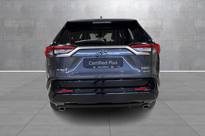 Bilde 4 av Toyota RAV4 Plug-in Hybrid Active Tech / AWD / Velholdt / LAV KM