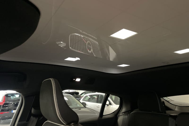 Volvo EC40 Twin Motor Performance