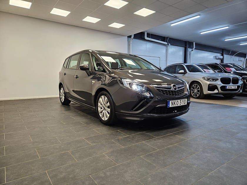 Bild 5 av Opel Zafira Tourer 7 sits OPC Line 2.0 CDTI 170hk Xenon Drag PDC