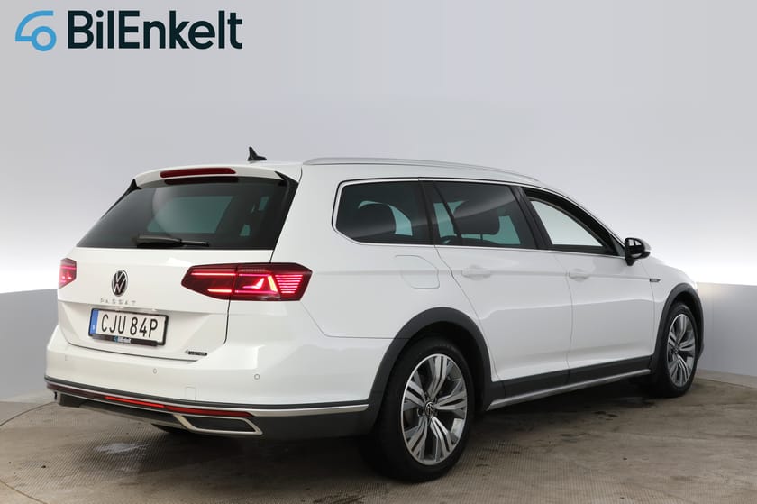 Bild 4 av Volkswagen Passat Alltrack 200 TDI DSG 4M Cockpit D-Värme