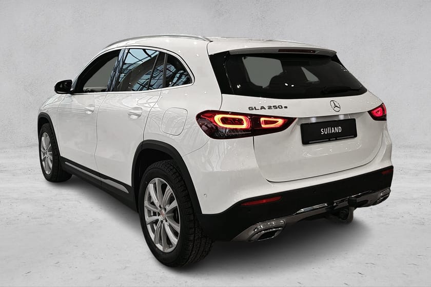 Bilde 3 av Mercedes-Benz GLA 250 e 250e Advanced Plus I H.feste I 61km ladbar I Navi I