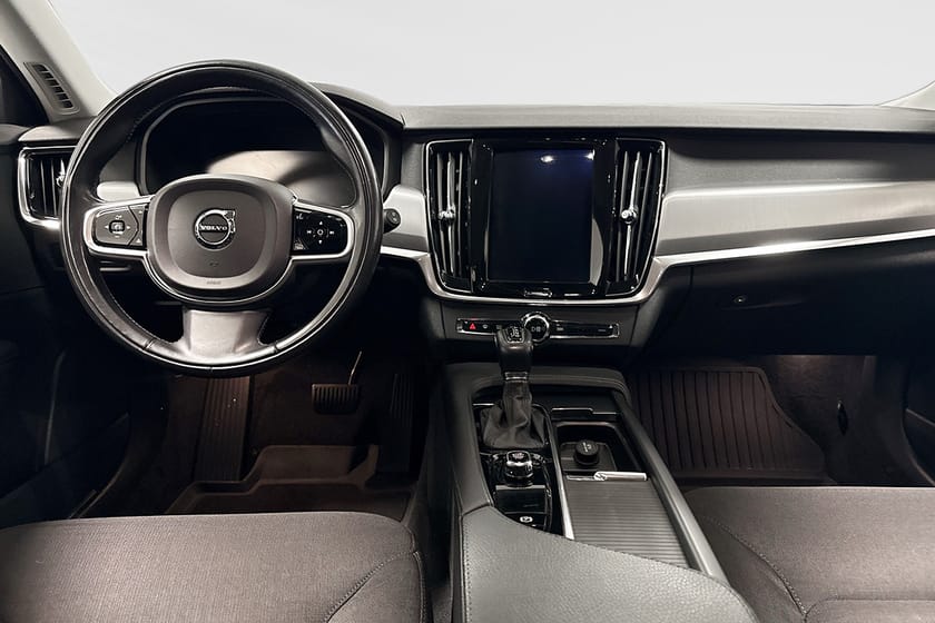 Bild 5 av Volvo V90 T4 Momentum SE