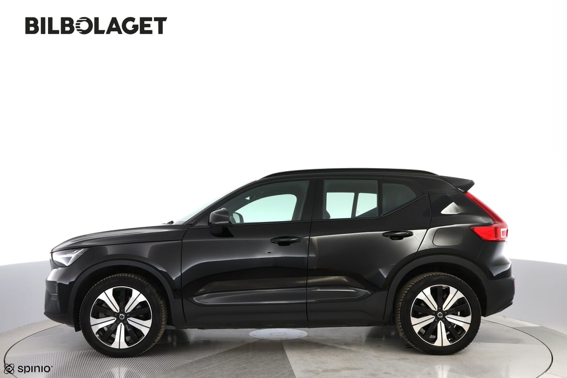 Volvo XC40 2023 - miniatyr 2