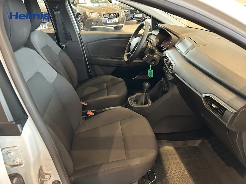 Bild 9 av 14 – Dacia Sandero TCe 90 Essential IV