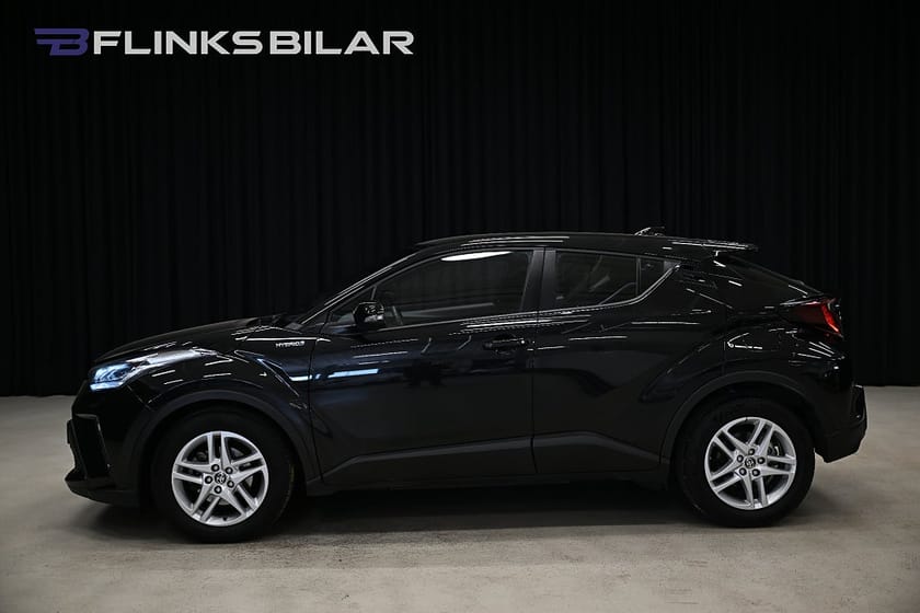 Bild 2 av Toyota C-HR Hybrid 122HK Active|Backkamera|S&V-Hjul|EnÄgare|Leasbar