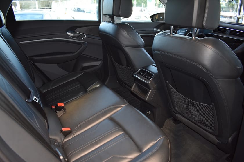 Bild 5 av Audi e-tron 55 quattro 300 kW / 408 HK PROLINE