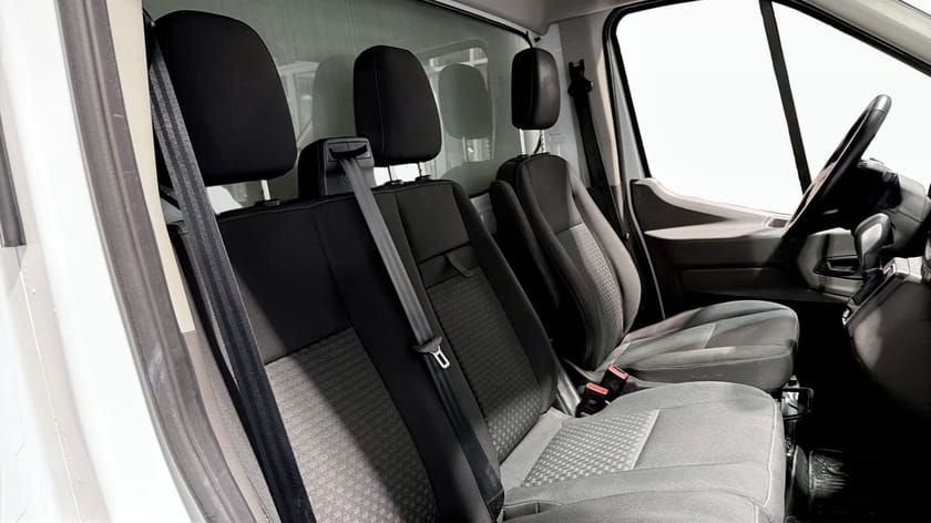 Bild 5 av Ford Transit 350 Chassi Cab L2 2.0L 160HK Bakgavellyft