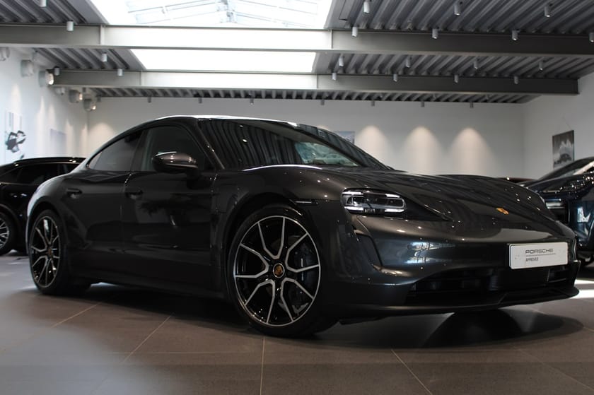 Bild 1 av Porsche Taycan 