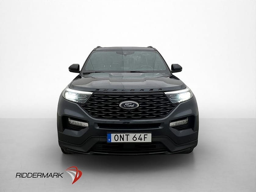 Bild 2 av Ford Explorer Plug-In Hybrid ST 7 sits 360° 457hk Pano Drag