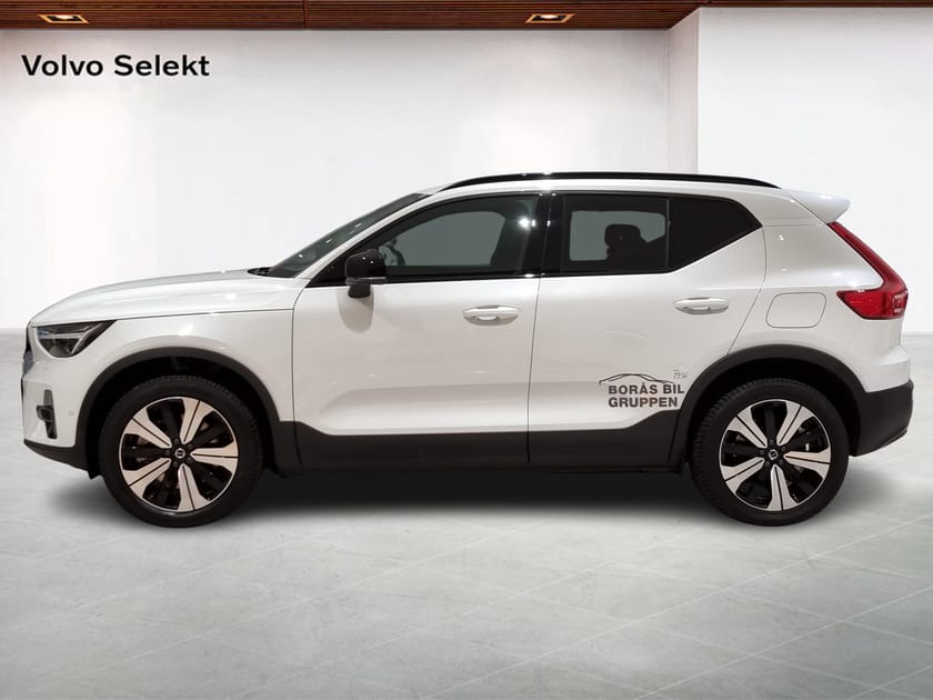 Bild 3 av Volvo EX40 Single Motor Extended Range ExtendedRange Plus SE - Demo