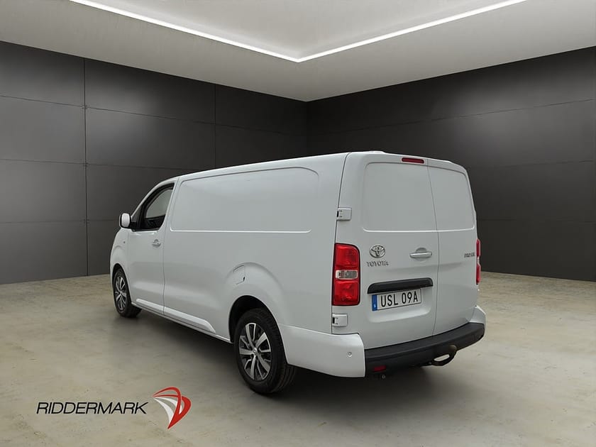 Bild 5 av Toyota Proace L3 Värmare Dragkrok B-Kamera CARPLAY Moms