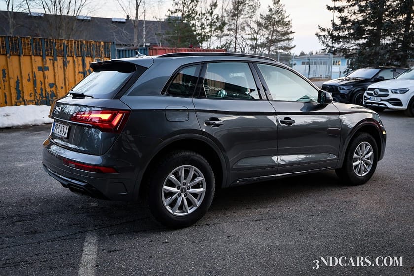Bild 4 av Audi Q5 40 TDI quattro S-LINE SKINN RUT QUILT VÄRMARE DRAG MM