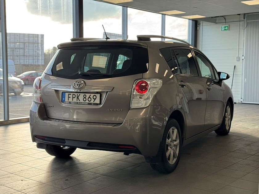 Bild 2 av Toyota Verso VVT-i 1.8 7-Sits Kamera Edition *En ägare*