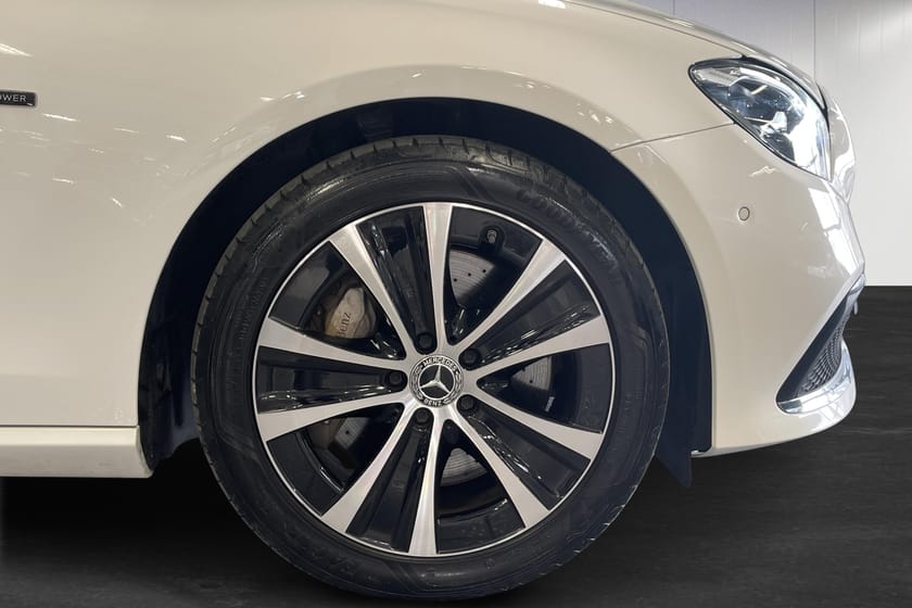 Bild 5 av Mercedes-Benz E 300 T de KOMBI | DRAG | B-KAMERA | VÄRMARE