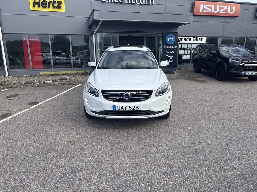 Bild 2 av Volvo XC60 D4 190hk Summum Drag panorama d- värm kamrem bytt
