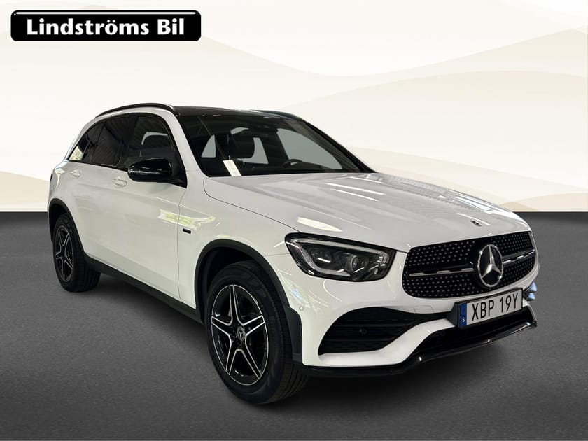 Bild 3 av Mercedes-Benz GLC 300 e 4MATIC AMG LINE V-HJUL DRAG