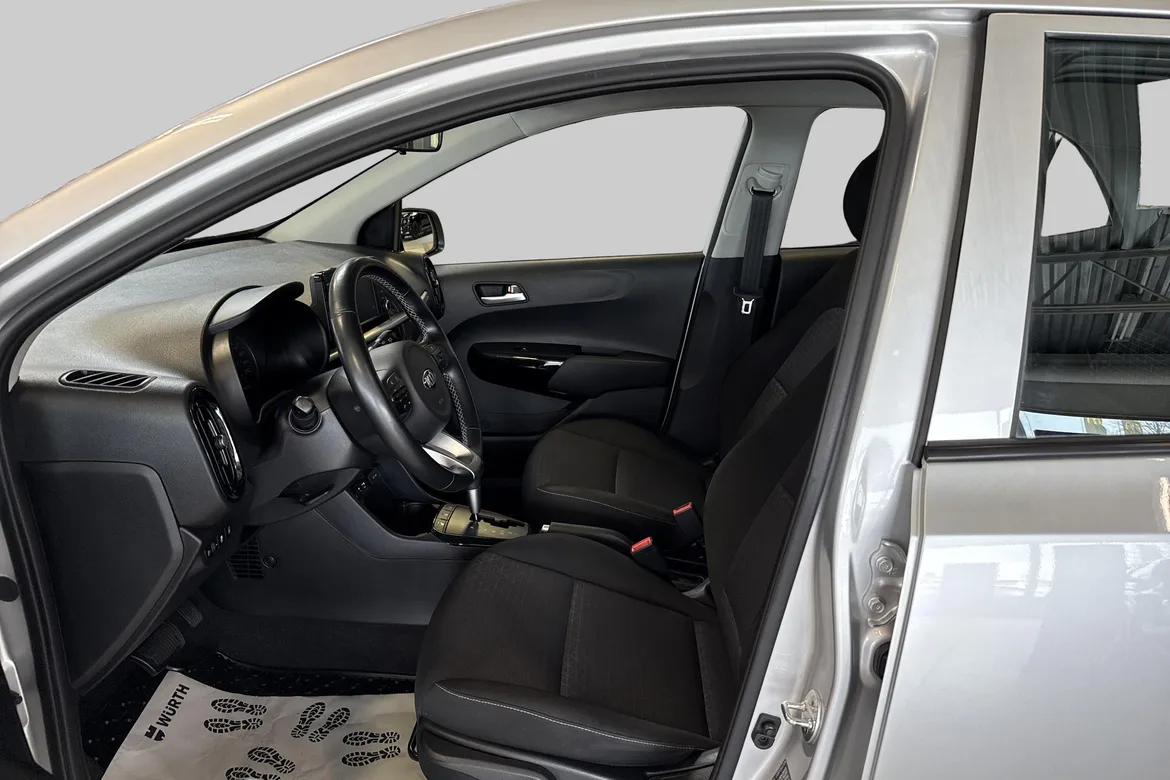 picture of a car