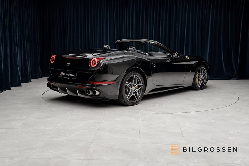Bild 5 av Ferrari California T 3.9 V8 DCT 560hk 3.99% NeroDaytona Kolfiber