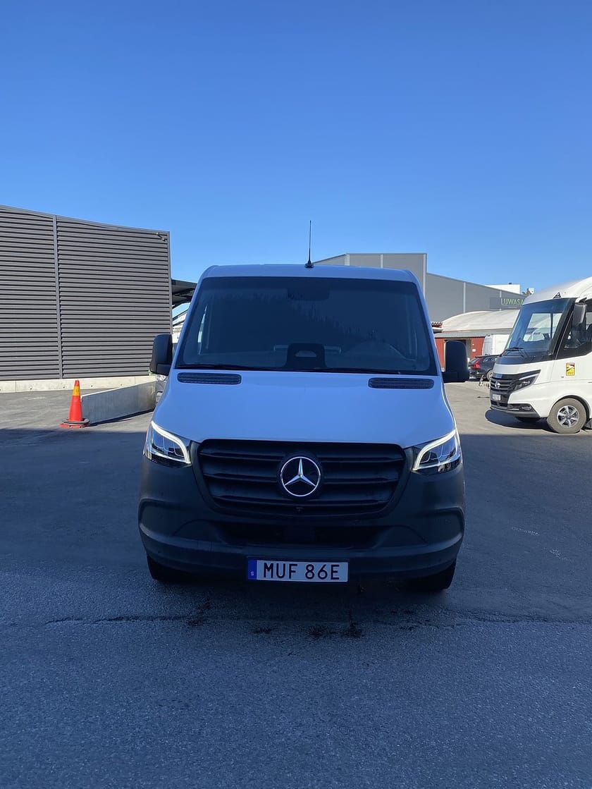 Bild 4 av Mercedes-Benz eSprinter 420 81 kWh A2 Select Lågt tak