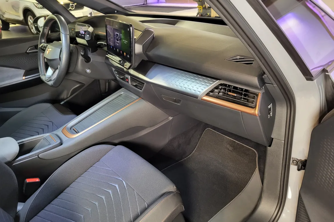 CUPRA Born e-boost 58