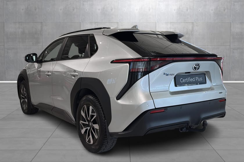 Bilde 3 av Toyota bZ4X AWD Active Tech