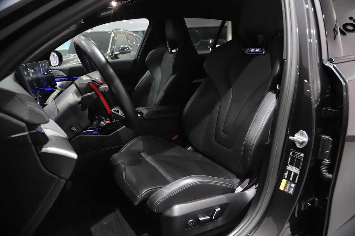 BMW M5 Touring Steptronic, 727hk, 2025