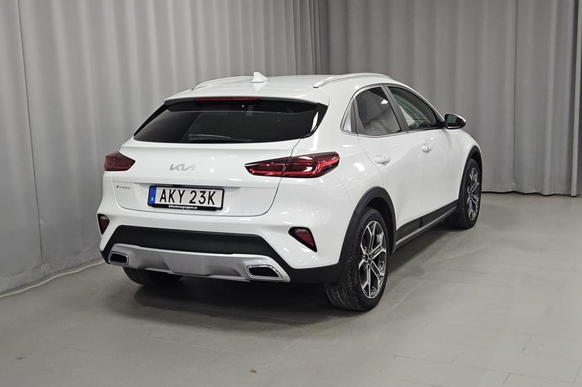 Bild 3 av Kia XCeed Plug-in Hybrid DCT 141HK Aut  Navi