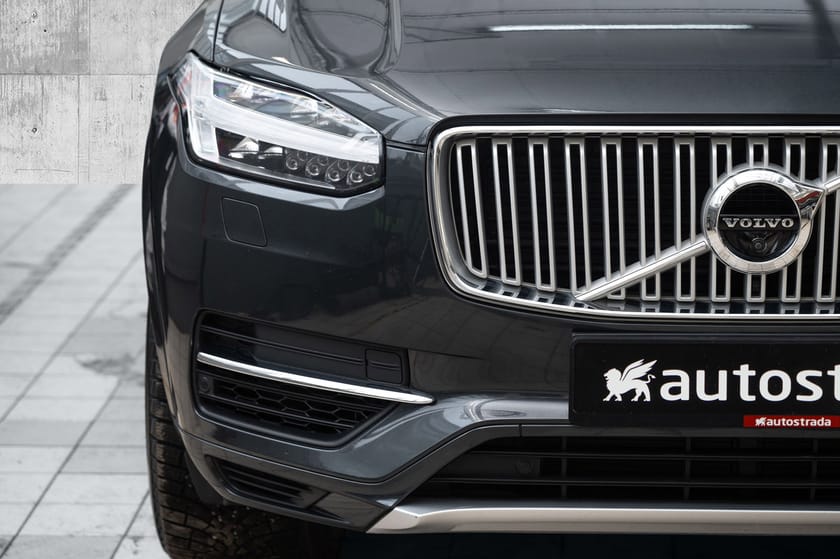 Bilde 3 av Volvo XC90 T8 Inscription - Luftfjæring|Head-up|360|21"|H.feste