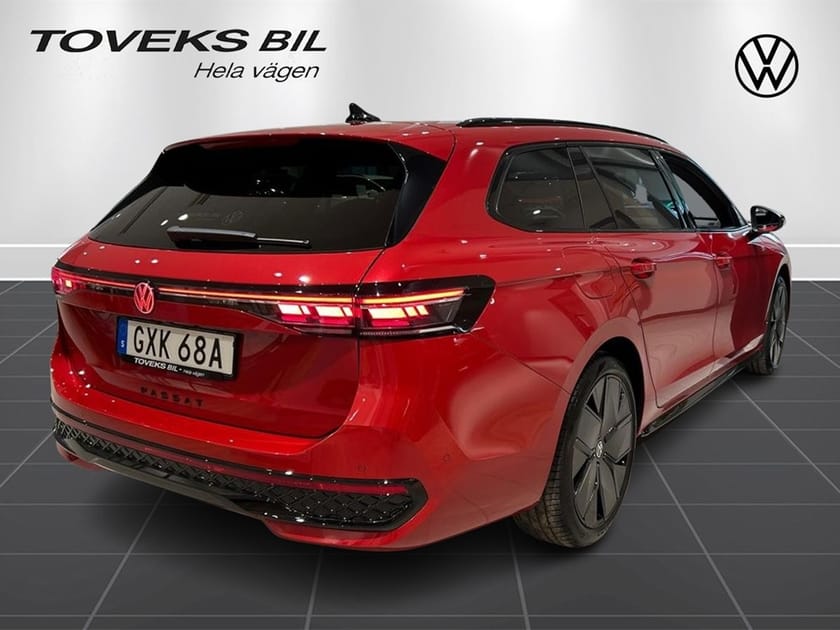 Bild 3 av Volkswagen Passat Sportscombi 2.0 TDI 193 DSG7 4M R-LINE