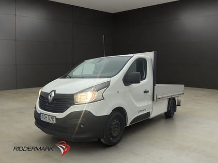 Renault Trafic Chassi Cab FLAKBIL Värm Bluetooth 3-Sit Farthållare Moms