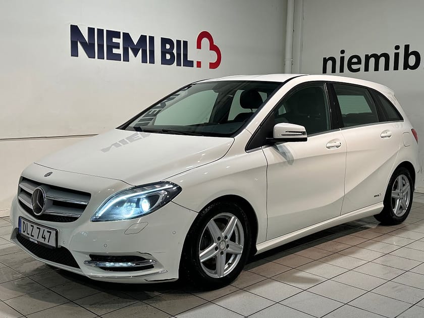 Bild 4 av Mercedes-Benz B 180 CDI Sport Drag Mvärm Kamera GPS S/V-hjul