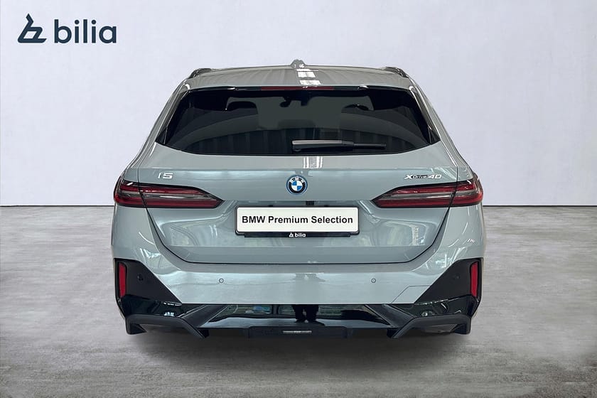Bild 4 av BMW i5 xDrive40 Touring xDrive 40 | DEMOBIL | Bowers & Wilkins | Aktiv farth.