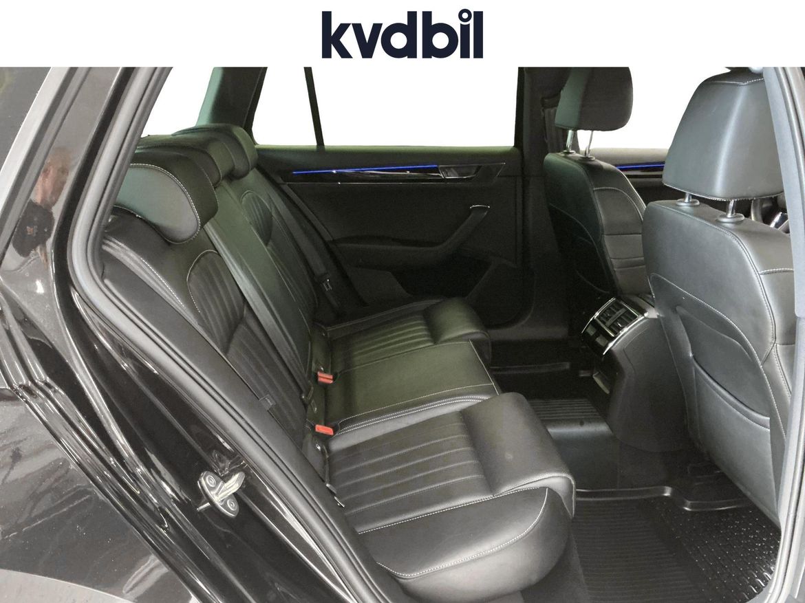 Škoda Superb iV Combi 1.4 TSI iV DSG Sekventiell, 218hk, 2020