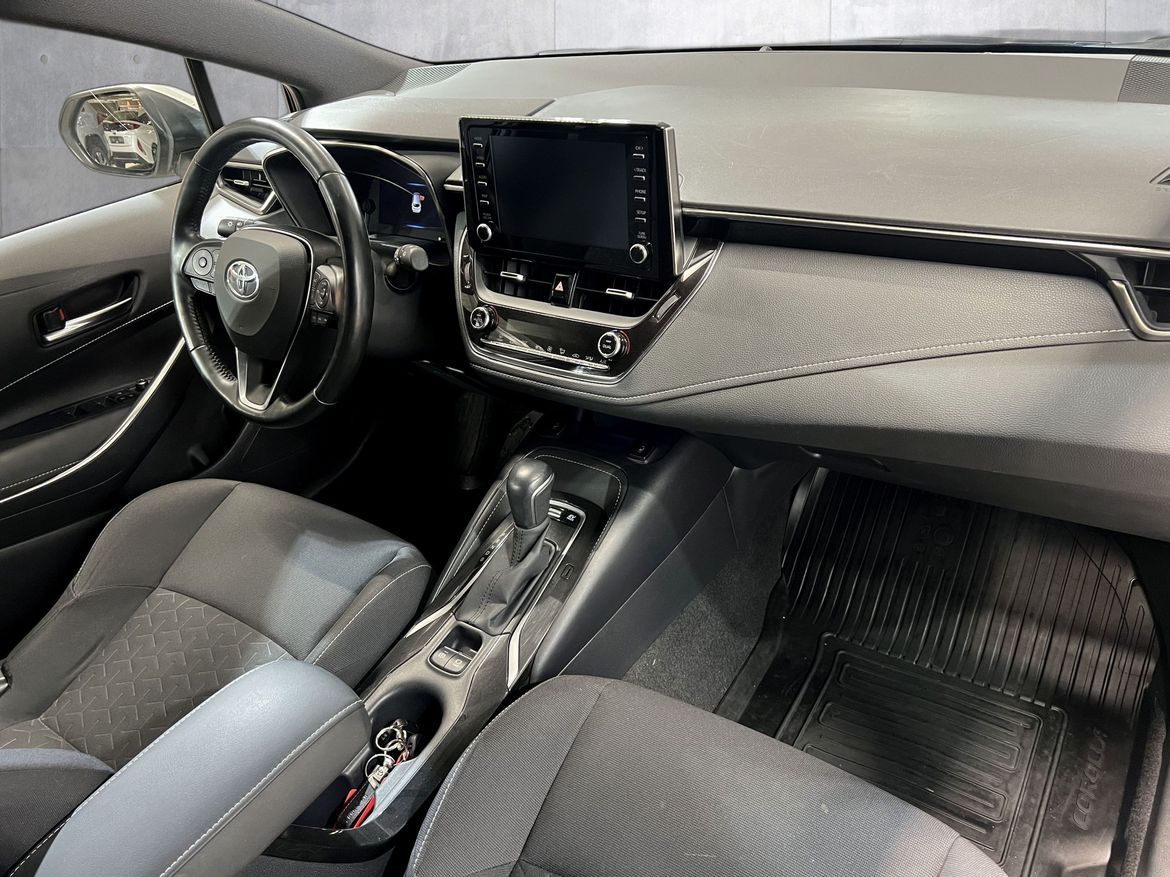 Toyota Corolla Touring Sports Hybrid e-CVT, 122hk, 2019