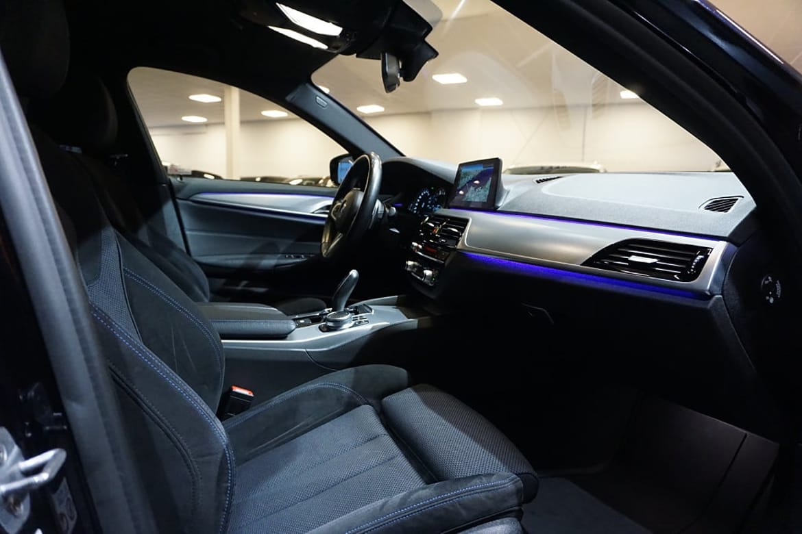 BMW 5-serie 2019 - miniatyr 15