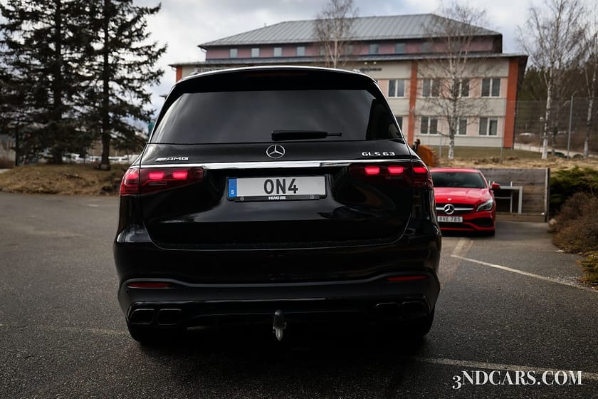 Bild 5 av Mercedes-Benz AMG GLS 63 4MATIC+ PANO BURMESTER BAKSÄTESPAKET MM MOMS