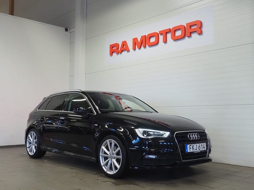 Bild 3 av Audi A3 Sportback SB 2.0 TDI 150hk S Tronic S-Line M-Värm Navi Alcantara