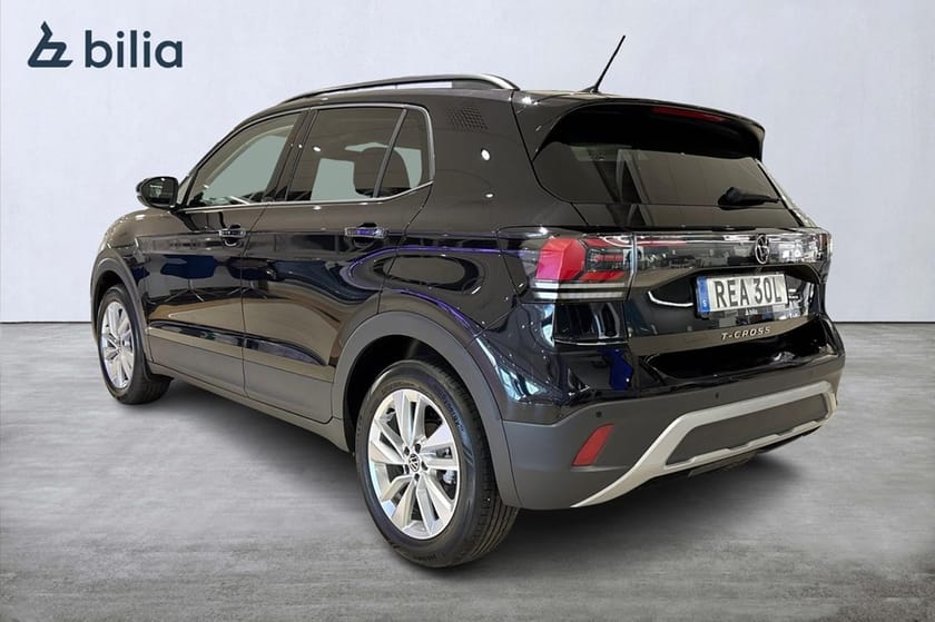 Bild 2 av Volkswagen T-Cross LIFE 1.0 TSI 115 HK DSG7/ Kampanj privatleasing