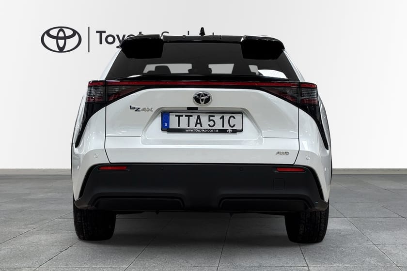 Bild 4 av Toyota bZ4X Executive AWD Panoramatak JBL