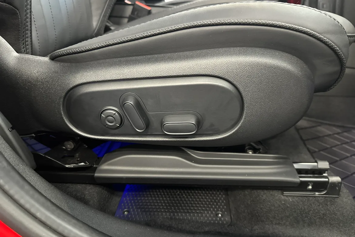 picture of a car
