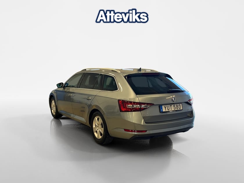 Bild 5 av Škoda Superb Kombi COM STYLE TDI 150 DSG