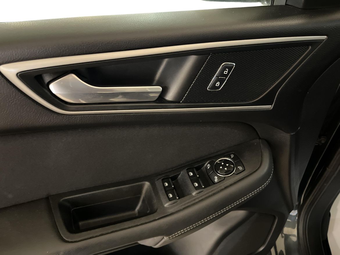 Ford Galaxy 2016 - miniatyr 14