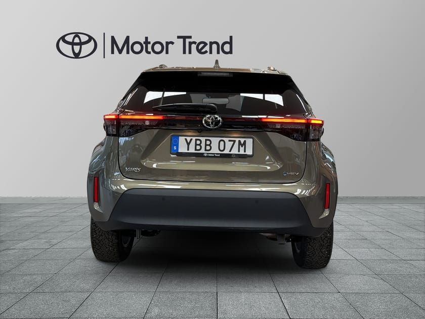 Bild 4 av Toyota Yaris Cross Hybrid 115 1,5 Active Plus Säkerhetspaket inkl. Vinterhjul